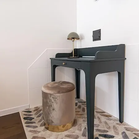 Stylish & Cozy Uzupis By Urban Rent Lägenhet