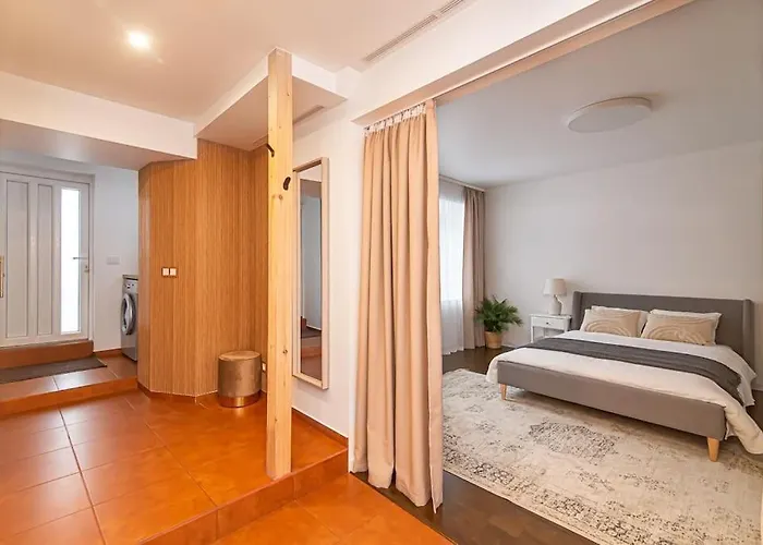 Stylish & Cozy Uzupis By Urban Rent