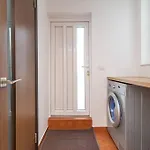 Stylish & Cozy Uzupis By Urban Rent Apartman *